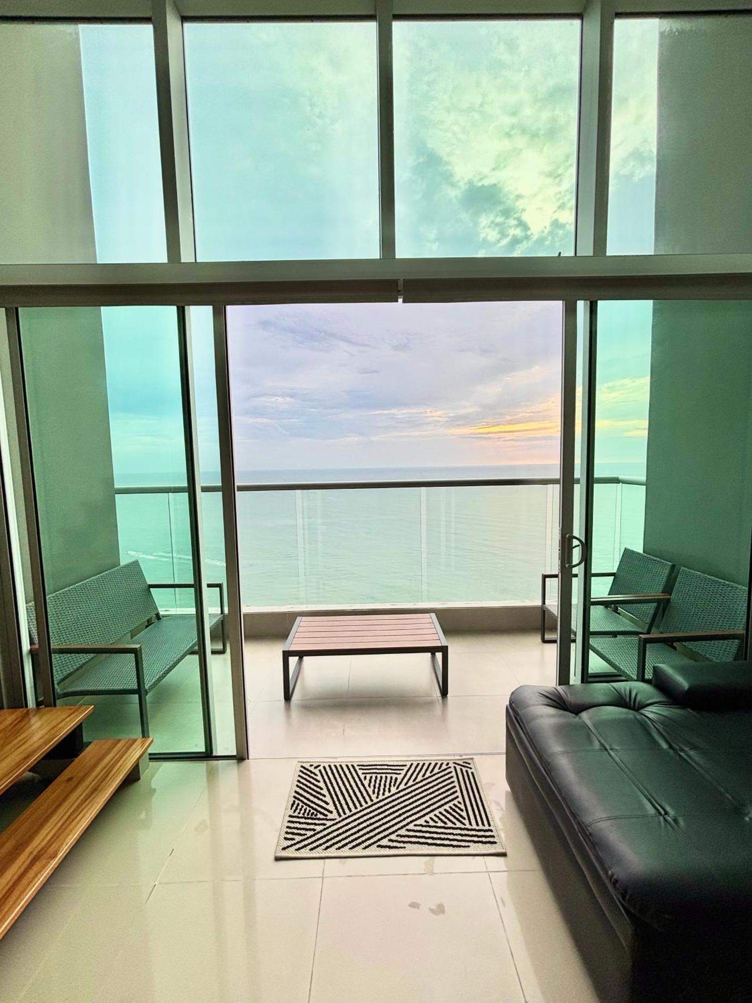Apartamento Duplex Piso 34 Frente Al Mar