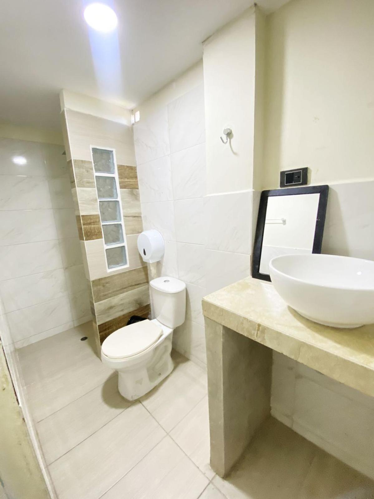 Neos Hotel *