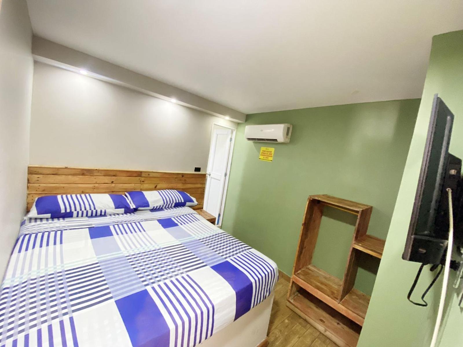 Hotel Neos *
