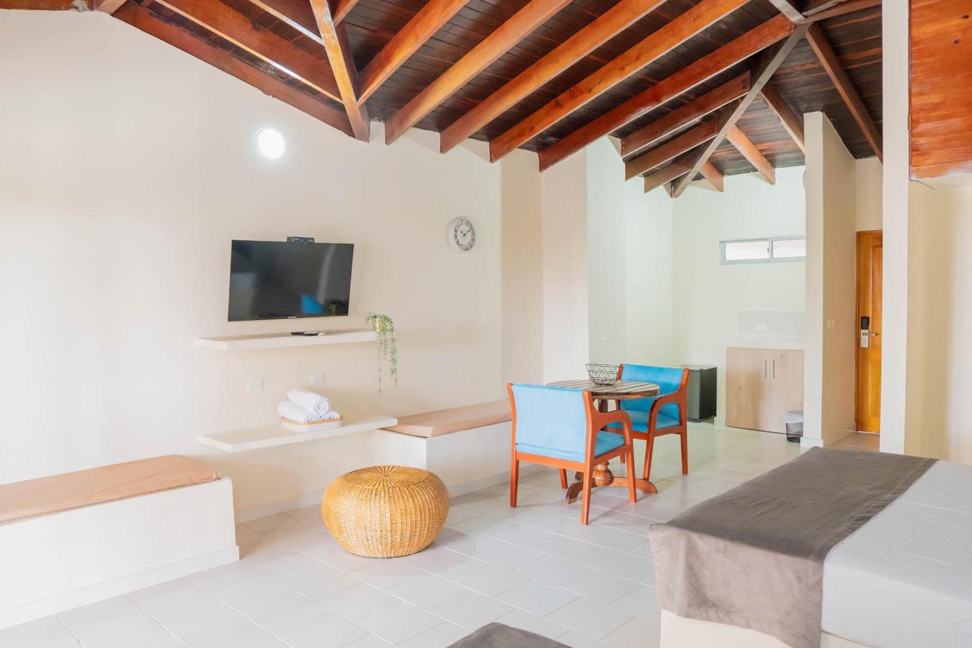 Playa Palmeras Hotel