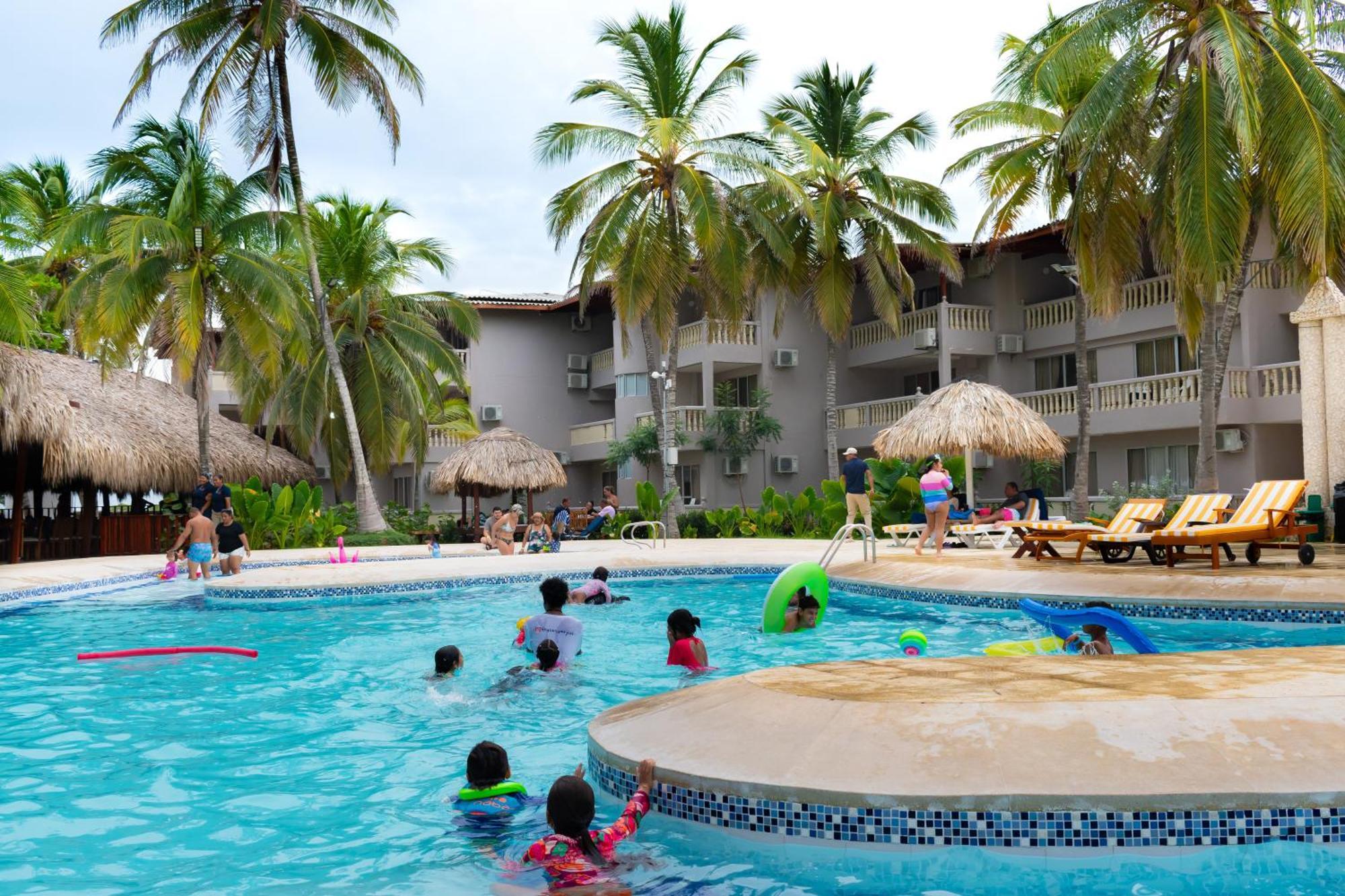 Playa Palmeras Hotel 3*