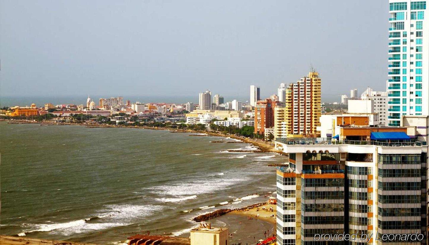 Hotel Hampton By Hilton 4*