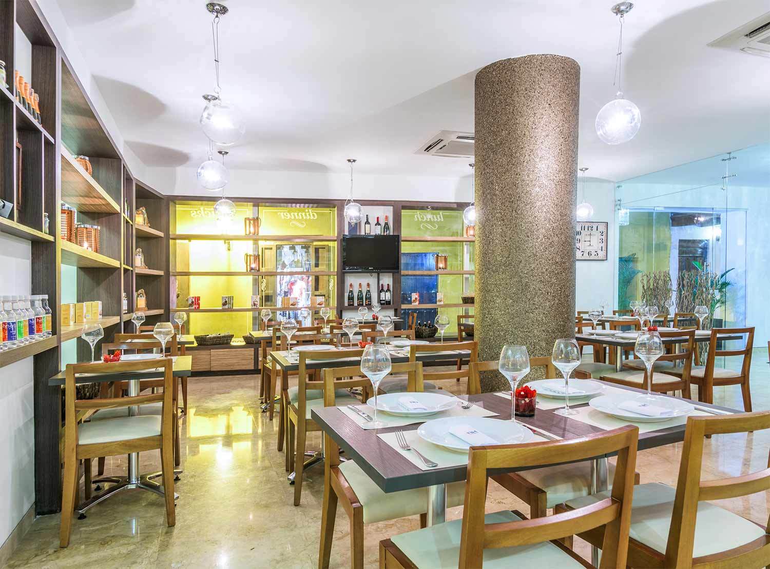 Hotel Nh Royal Urban 4*