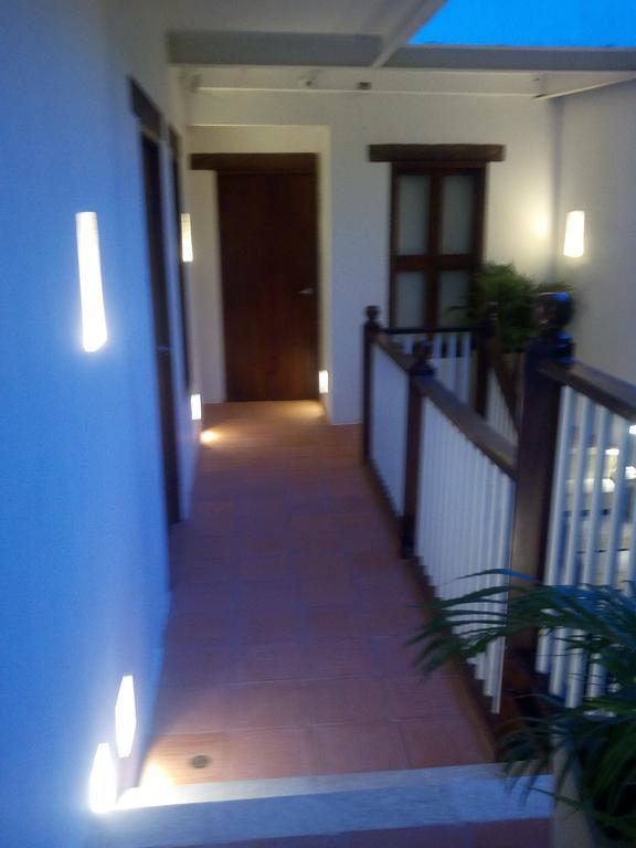 Casa Ebano 967