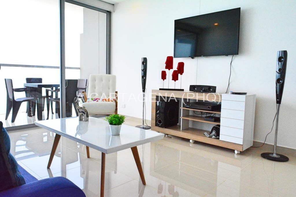 Hermoso Apto Frente A La Playa Apartment *