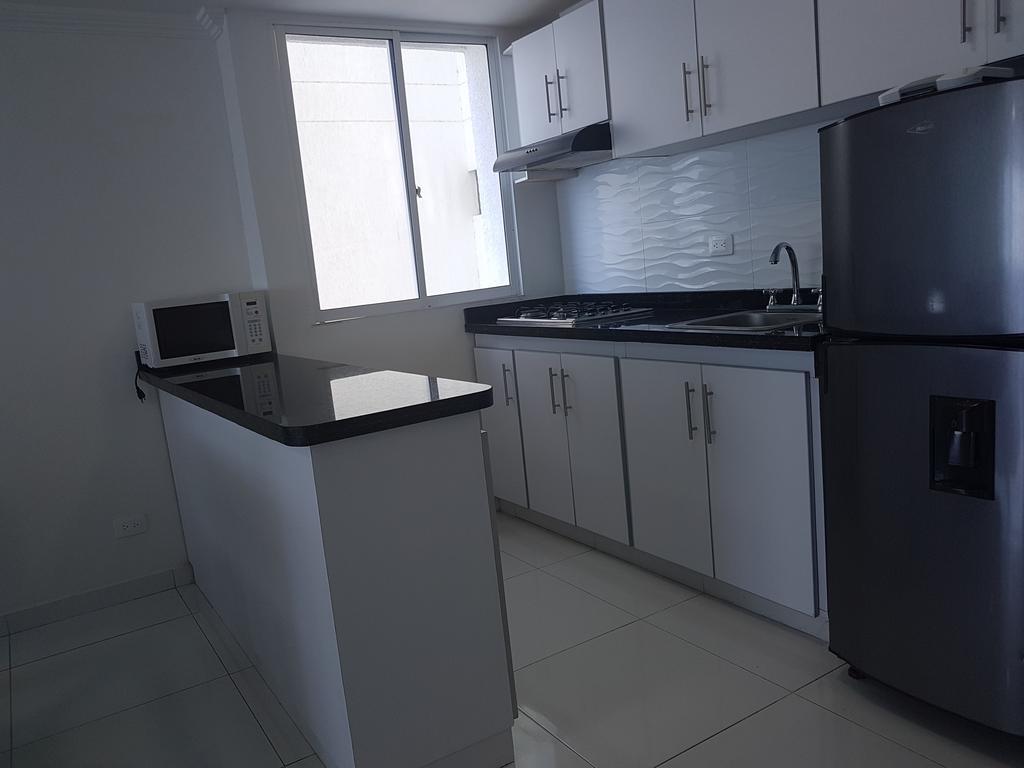 Espectaculares Vistas, Edificio Nautilus, Barrio El Laguito. Apartamento