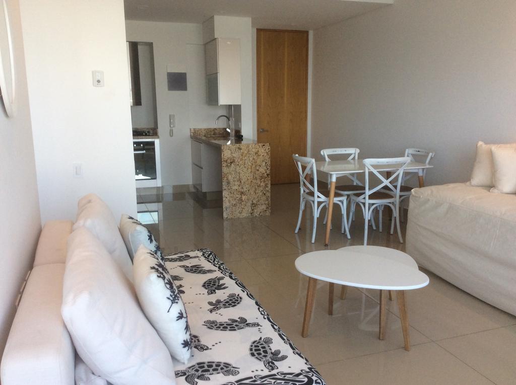 En Lujoso Edificio H2 Plaza Bocagrande Apartamento Cartagena