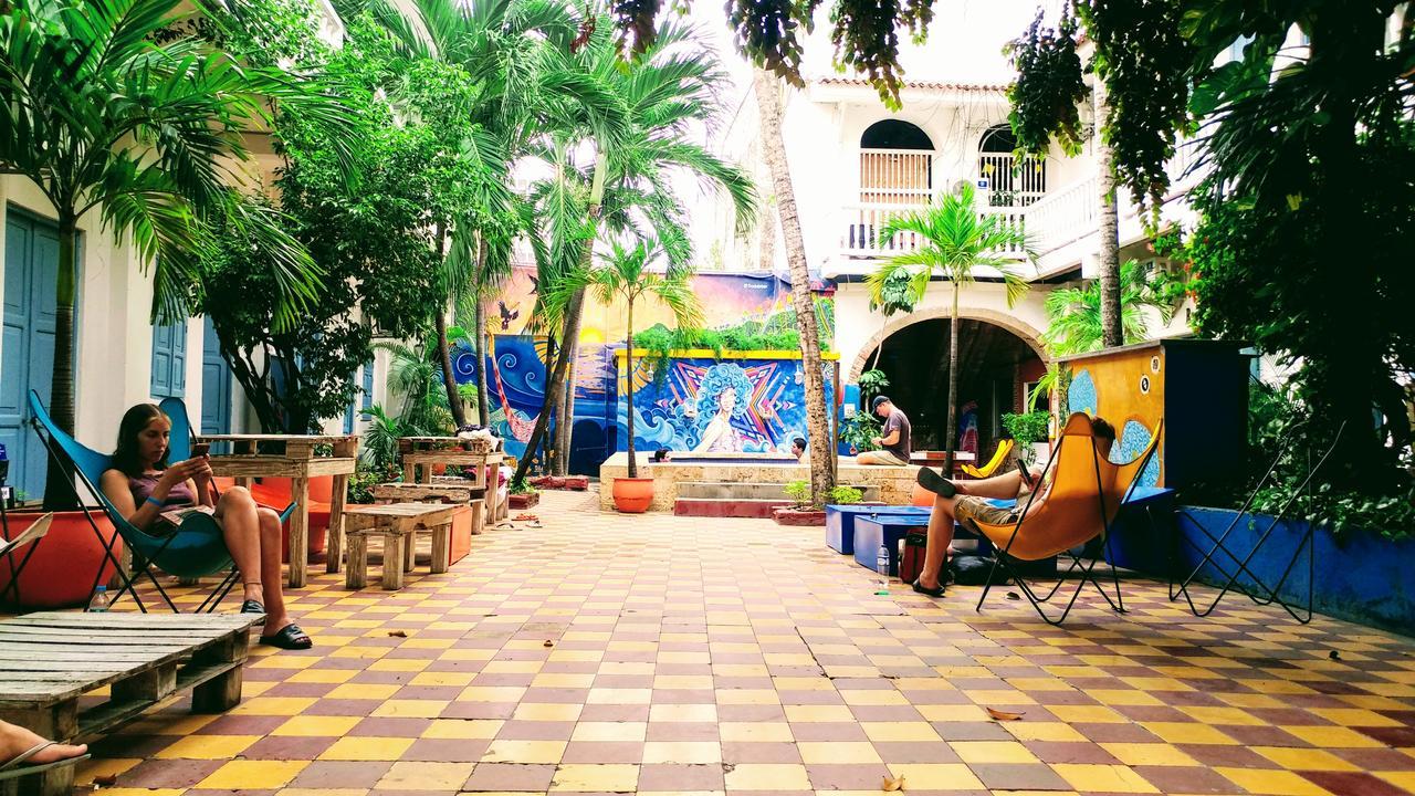 Hostal Media Luna *