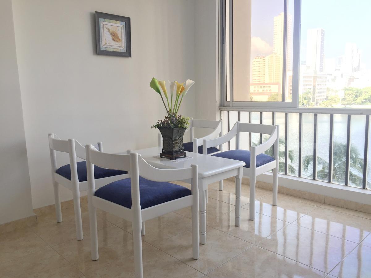 Apartamento Con Hermosa Vista Y Cerca De Playas Apartamento