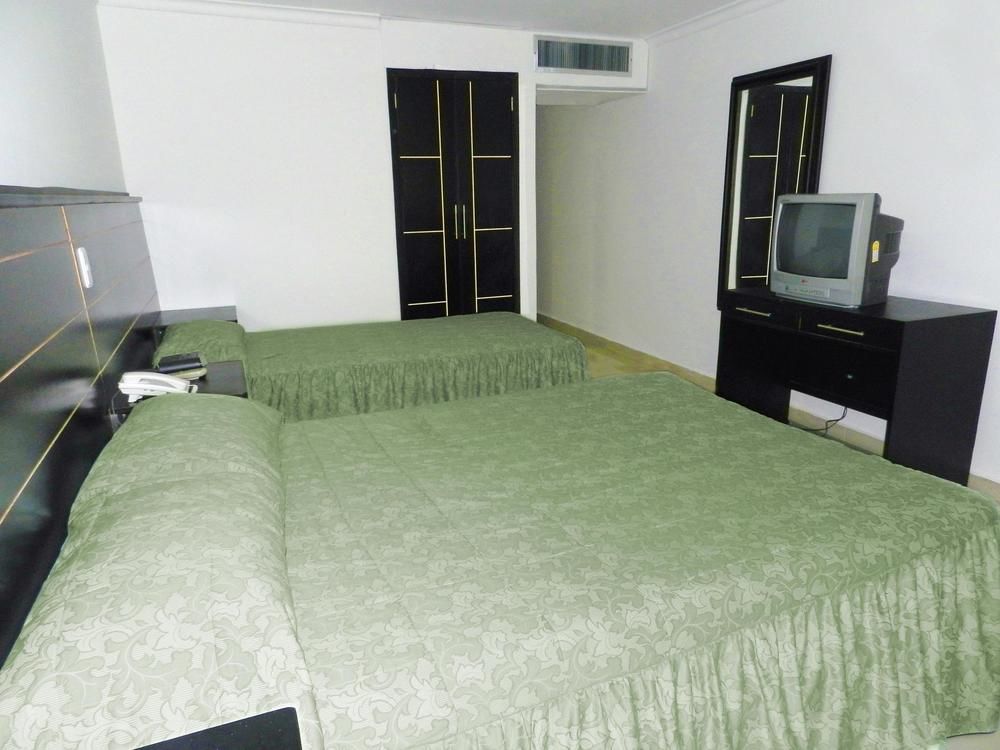 Hotel Dorado Plaza Bocagrande 3*