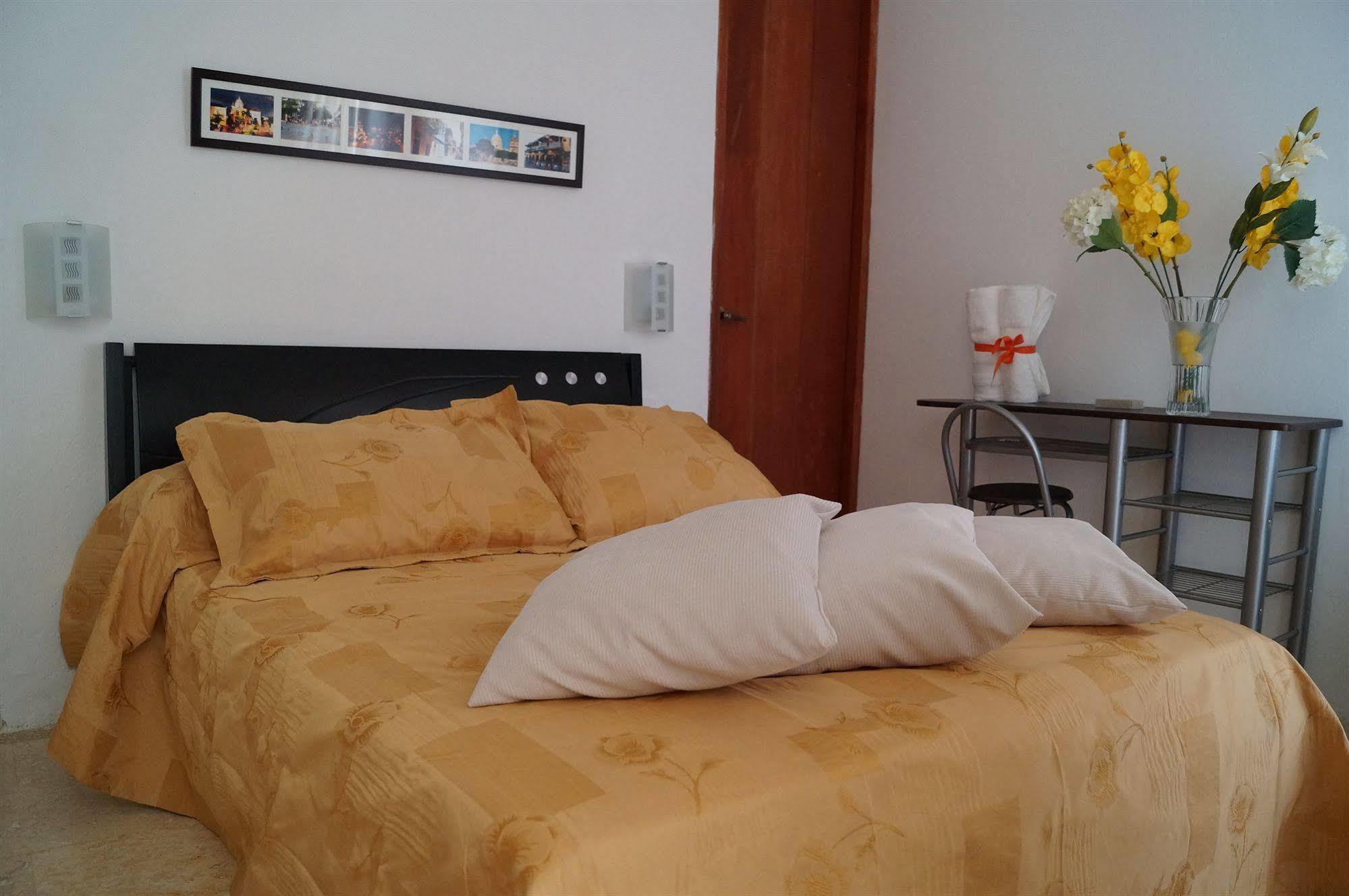 Casa Blanca Boutique Hotel 3*