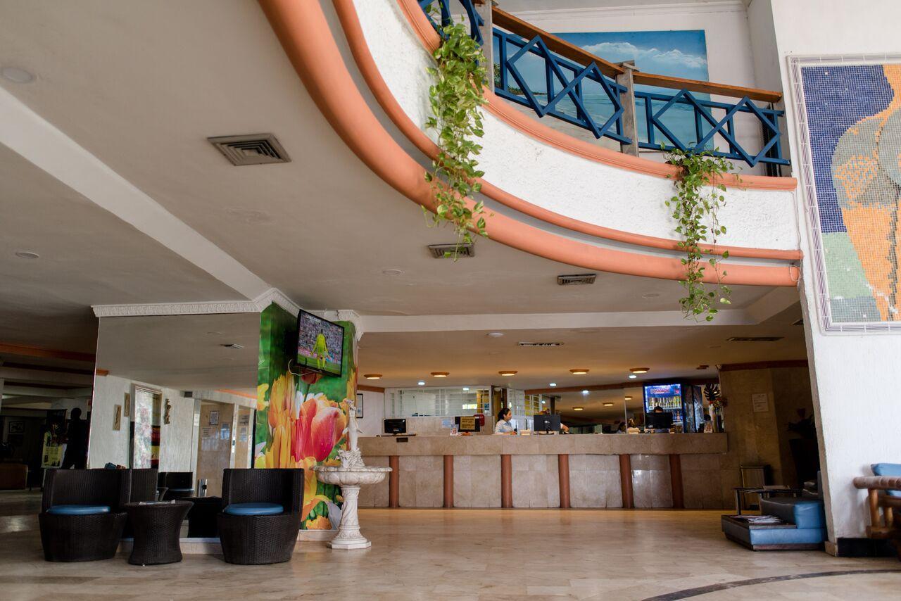 Costa Del Sol Hotel 3*