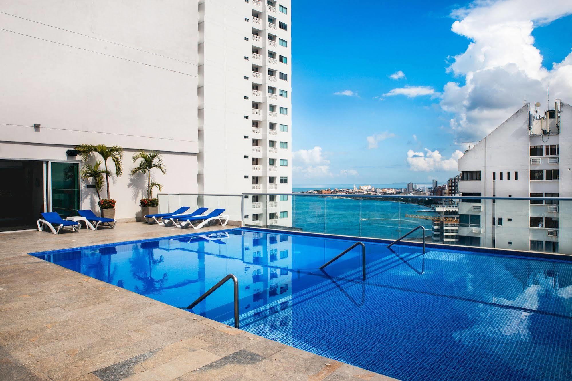 Hampton By Hilton Hotel 4*