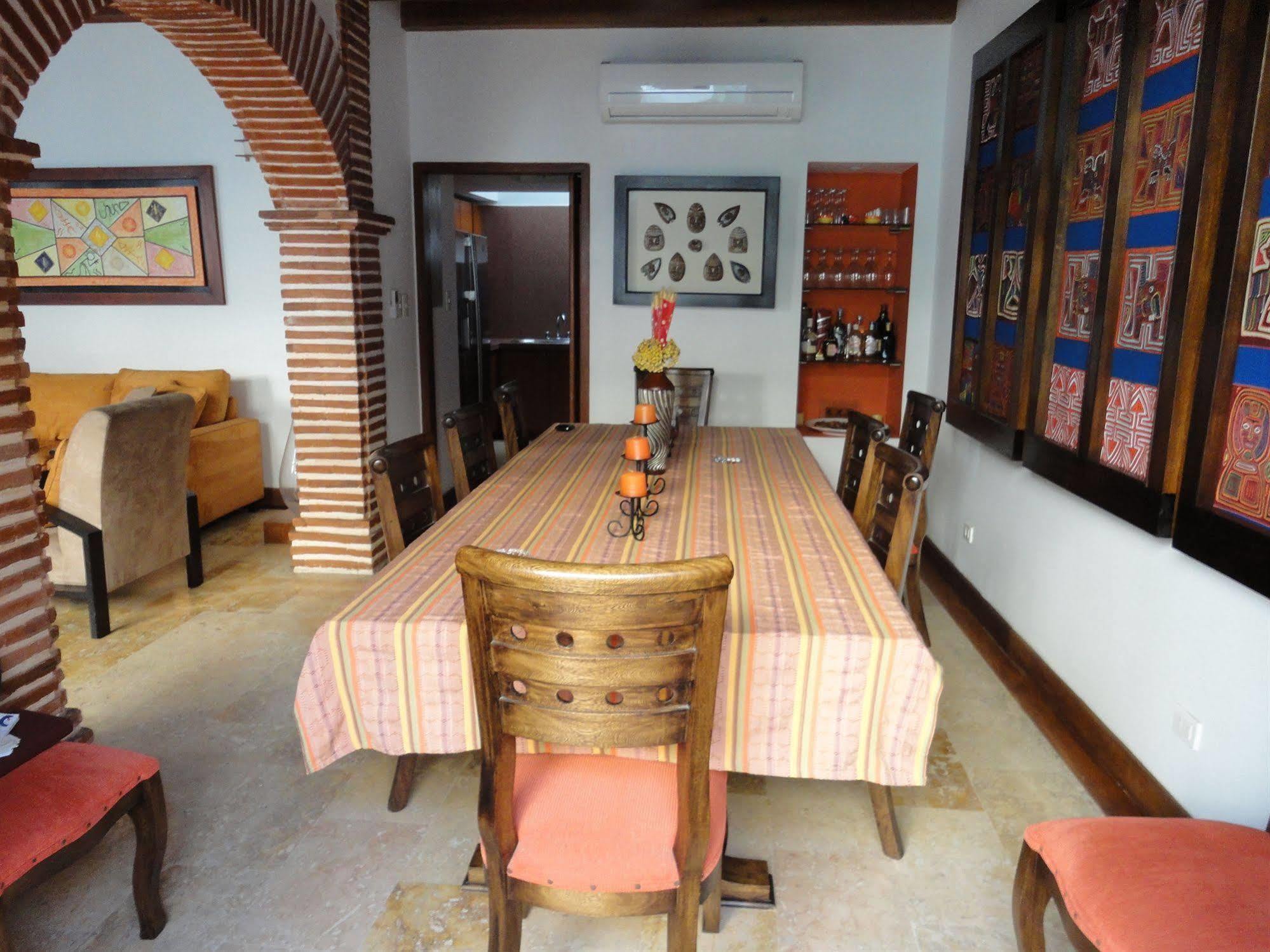 Casa Rosa Bed & Breakfast 4*