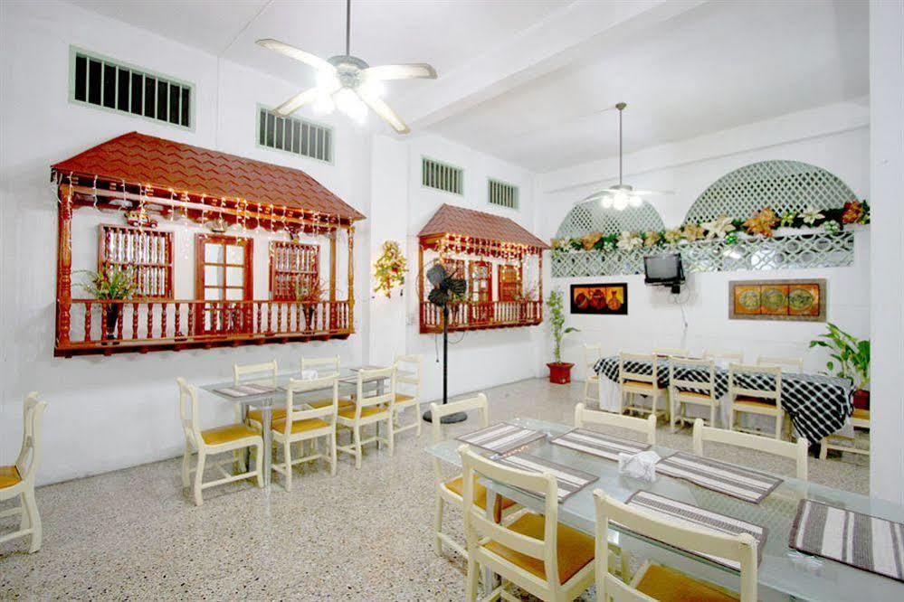 Dorado Plaza Centro Historico Hotel 3*