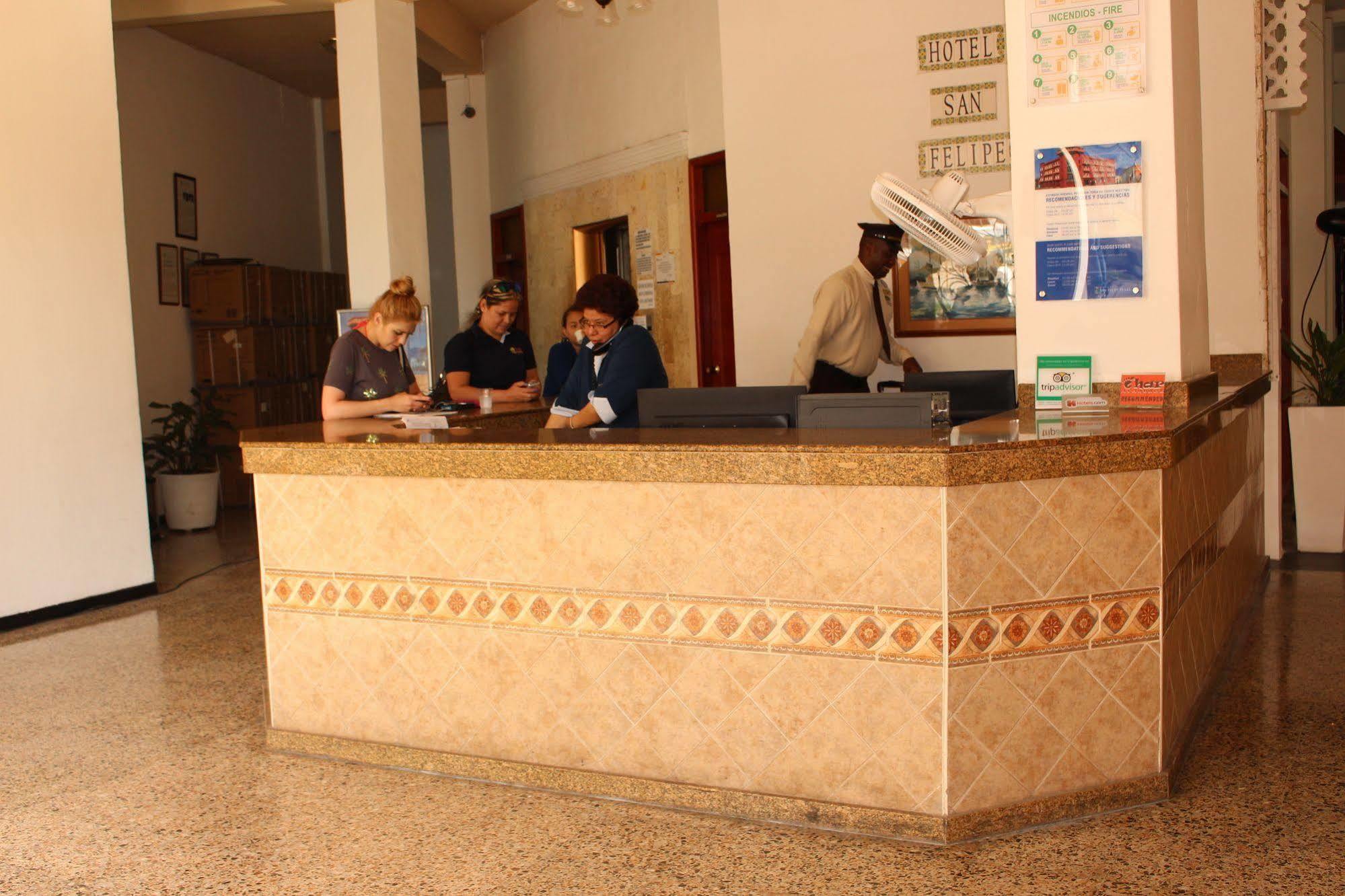 Hotel Dorado Plaza Centro Historico 3*
