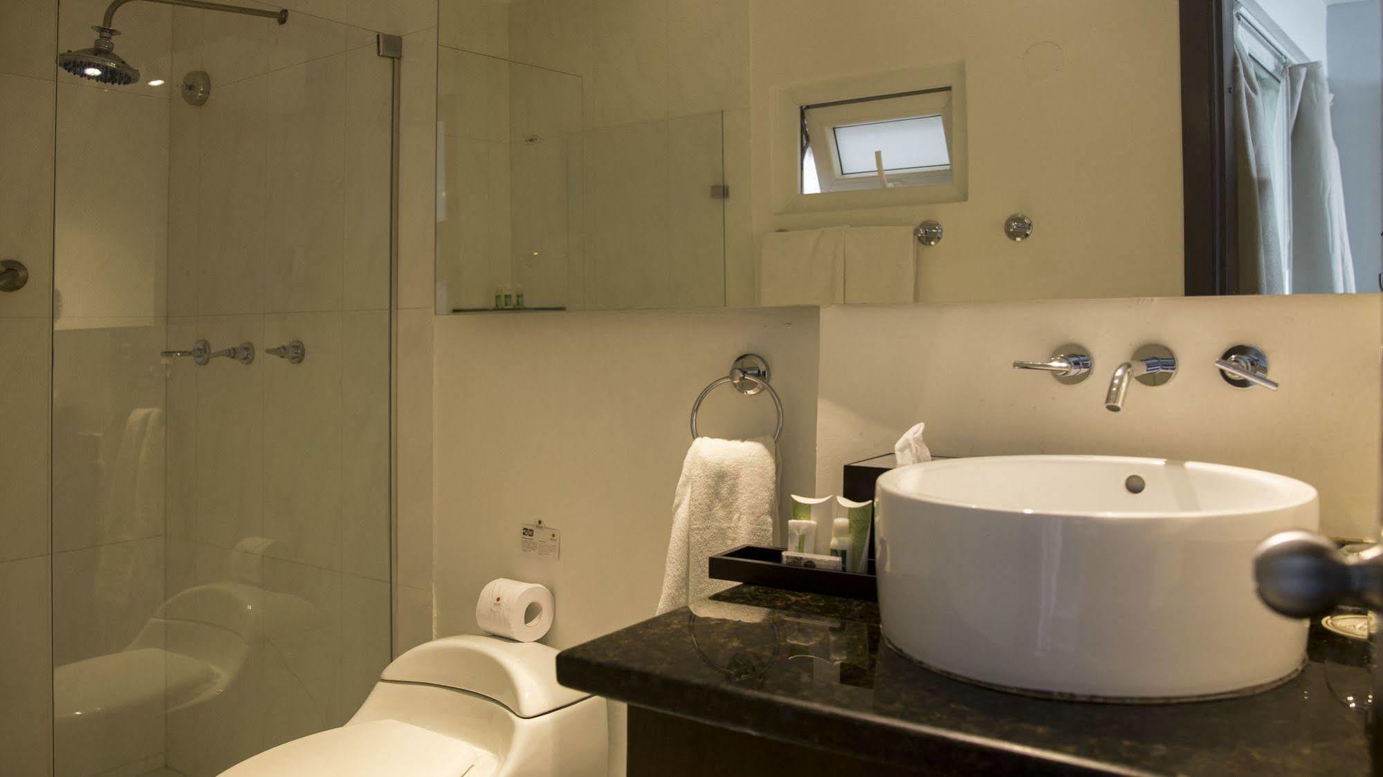 Hotel Santa Cecilia 3*
