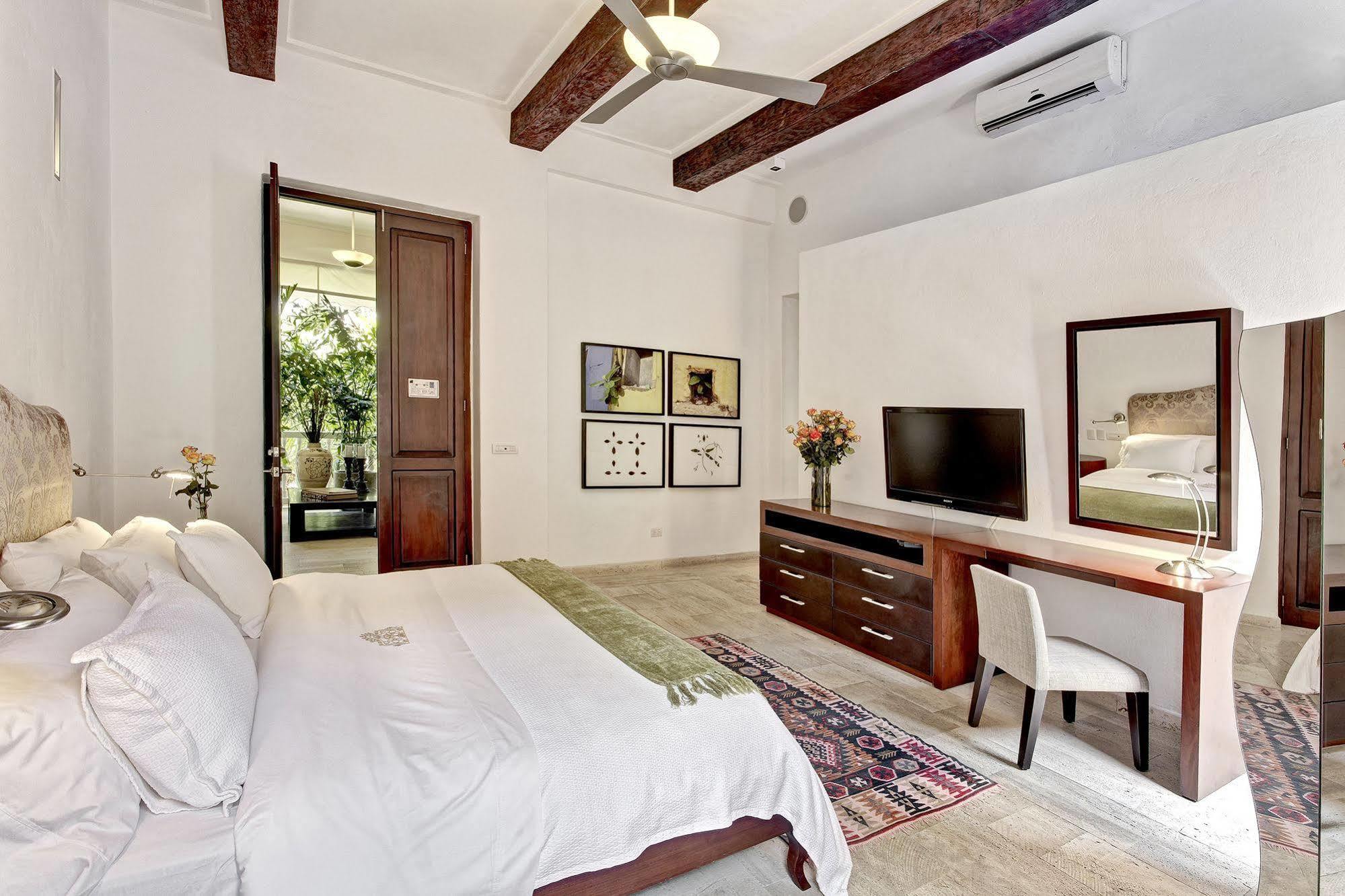 Hotel Lm A Luxury Boutique