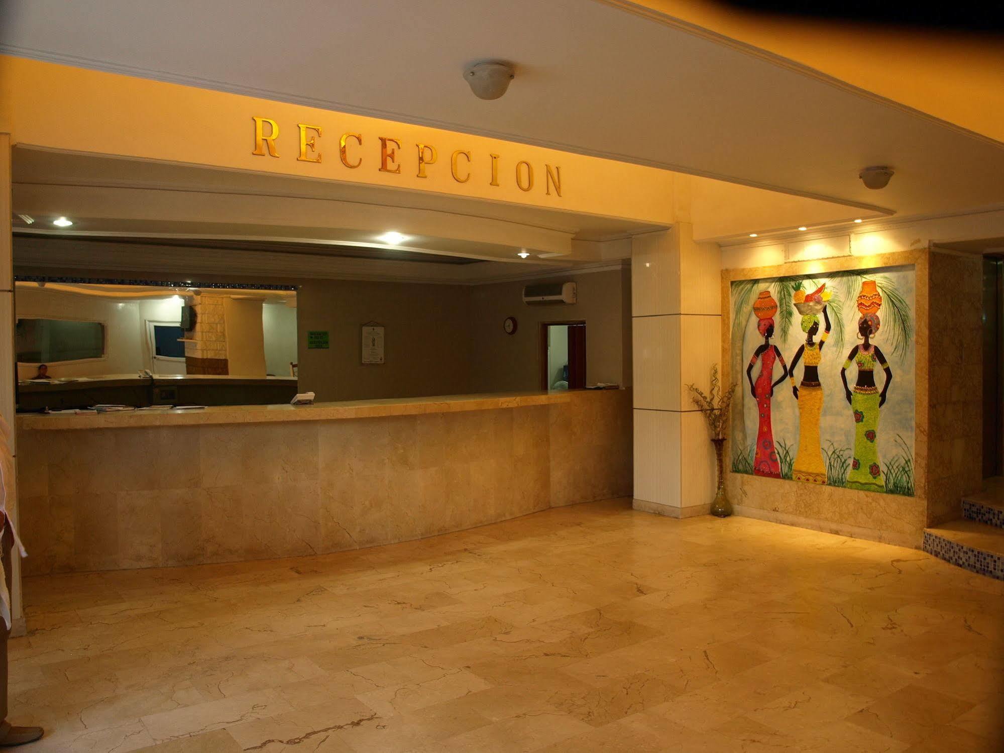 Premium Hotel