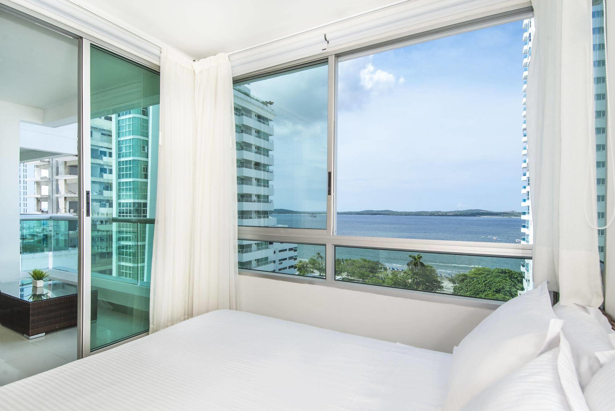 Travelers Orange Cartagena Aparthotel
