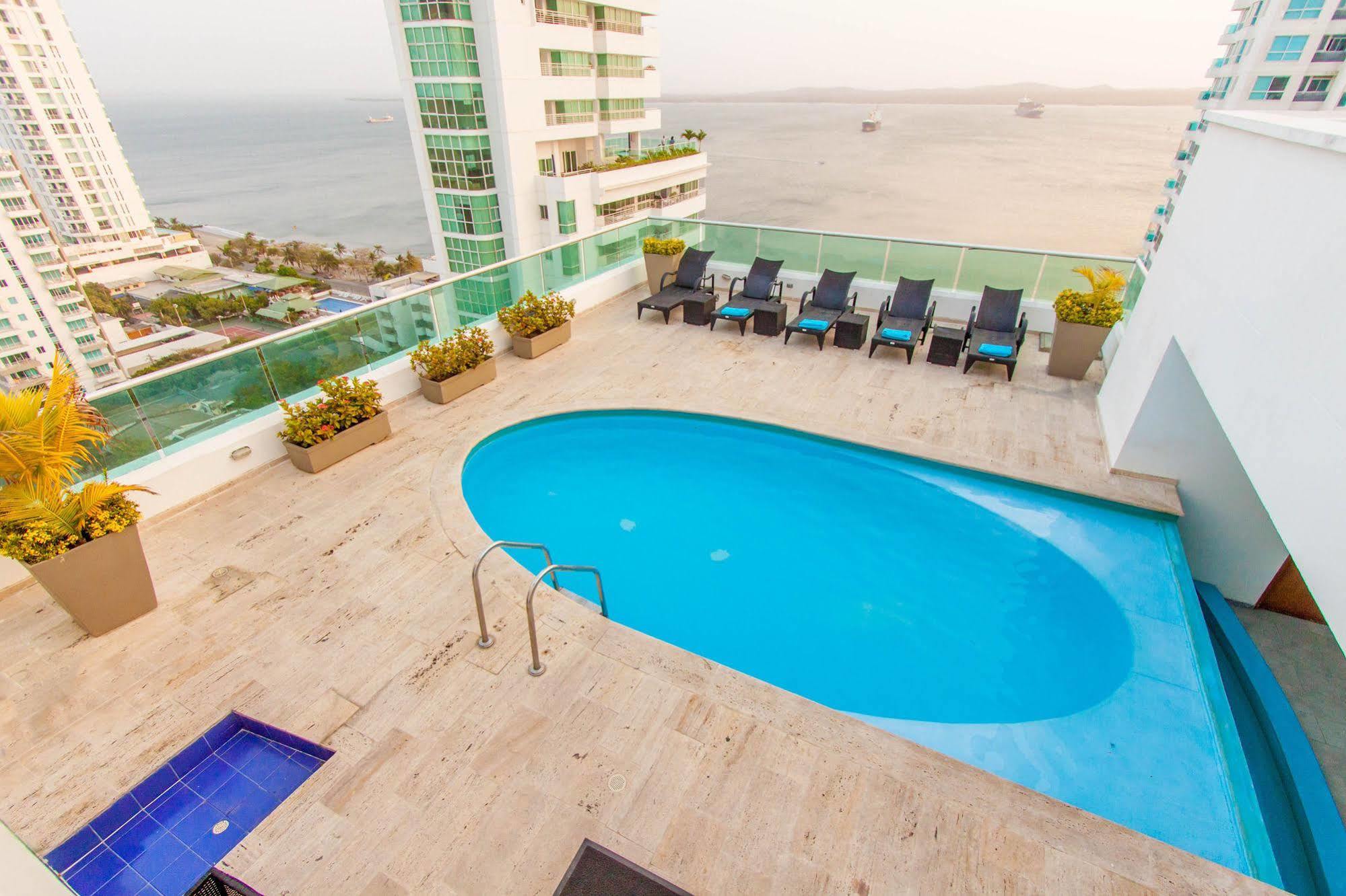 Travelers Orange Cartagena Cartagena