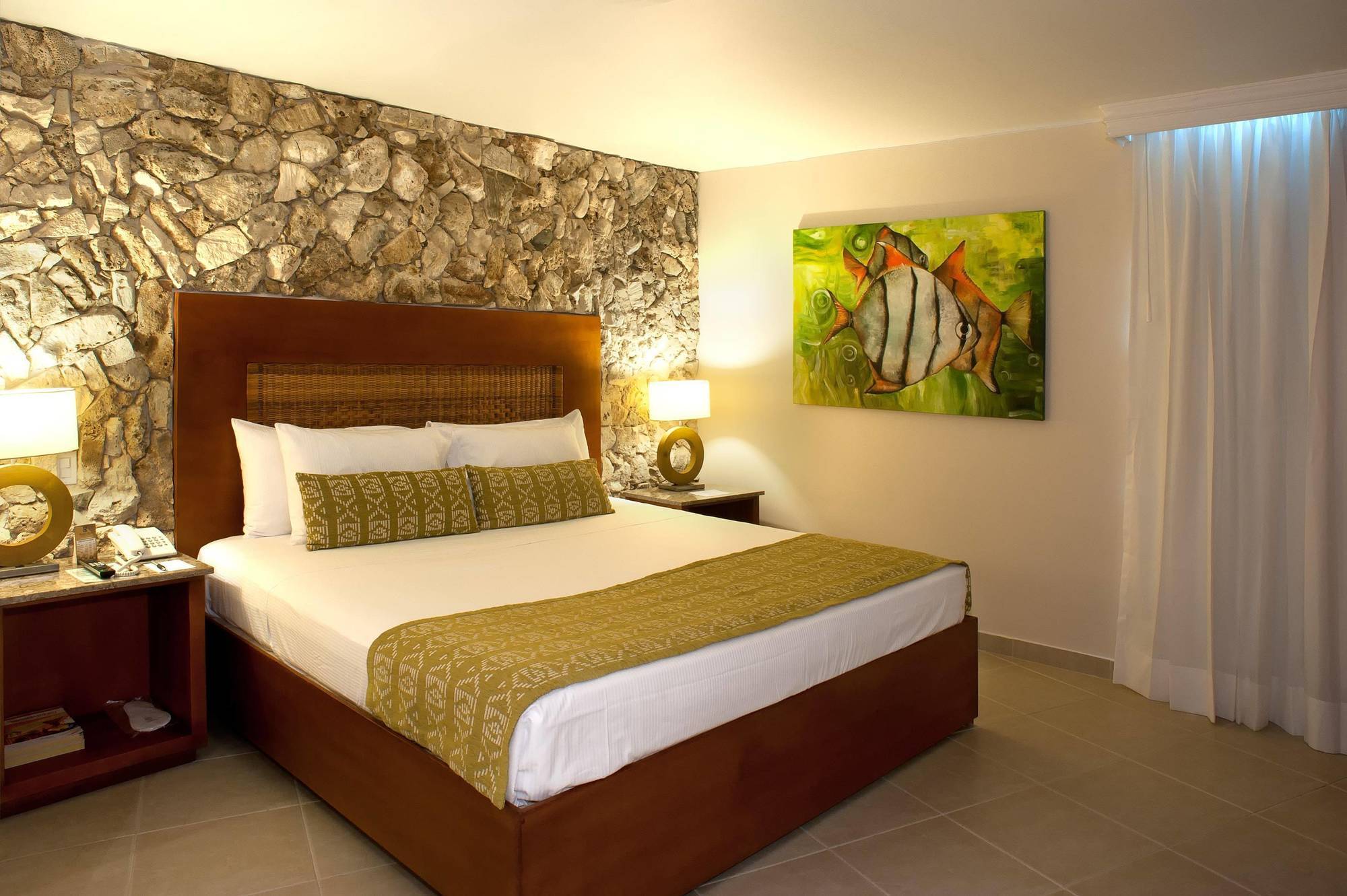 Hotel Dann 4*