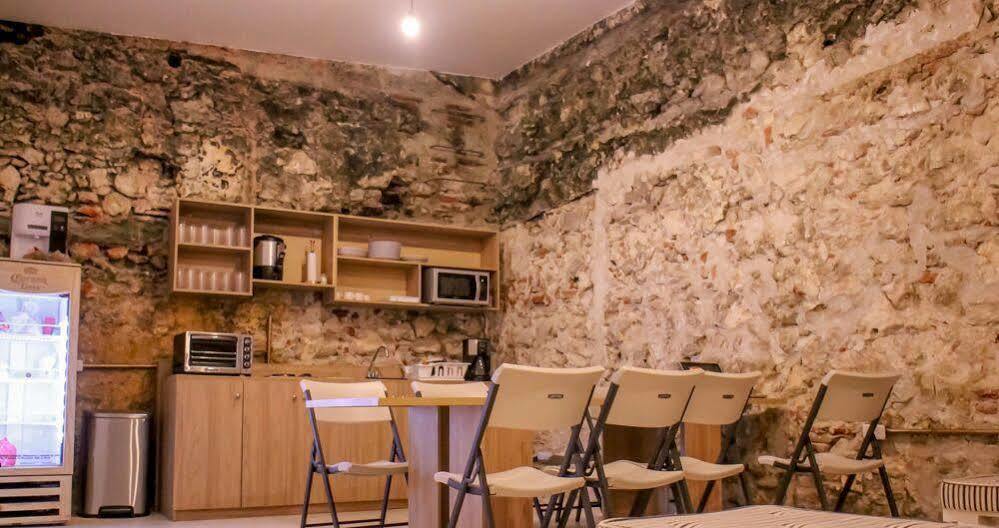 Bourbon St Boutique Albergue *