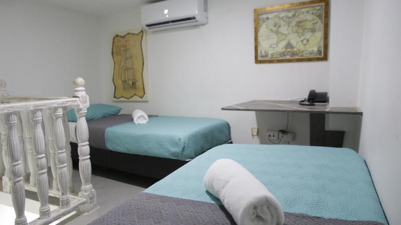 Hotel Casa Noir 2*