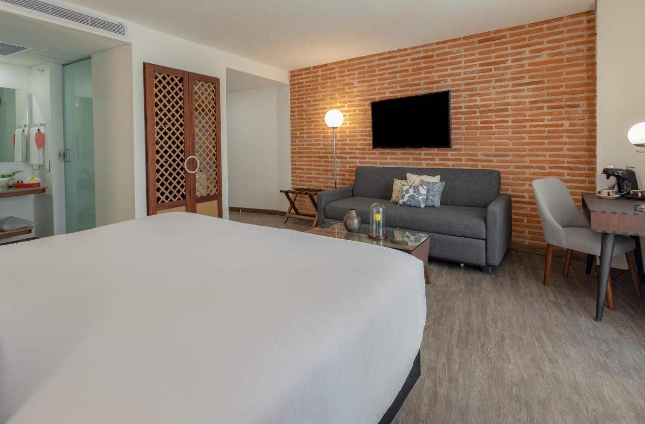 Santa Catalina Hotel 4*