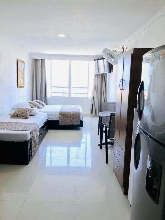 Apartment Colonial