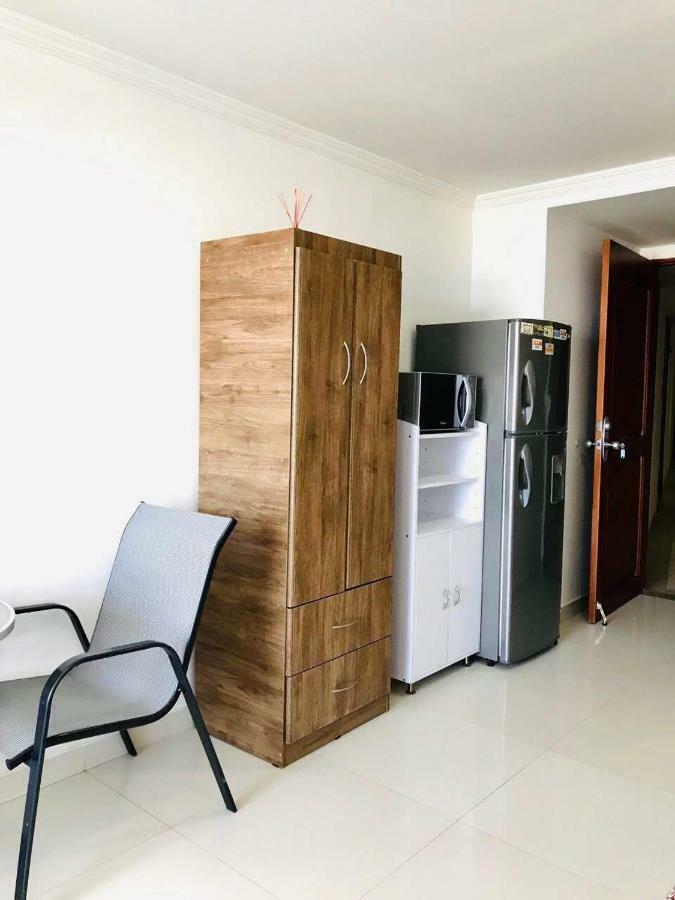 Colonial Apartment *