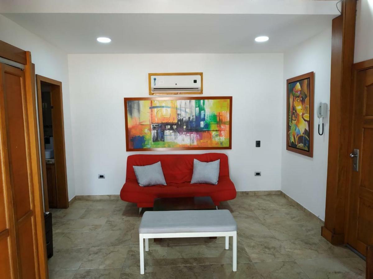 Decor Inn *