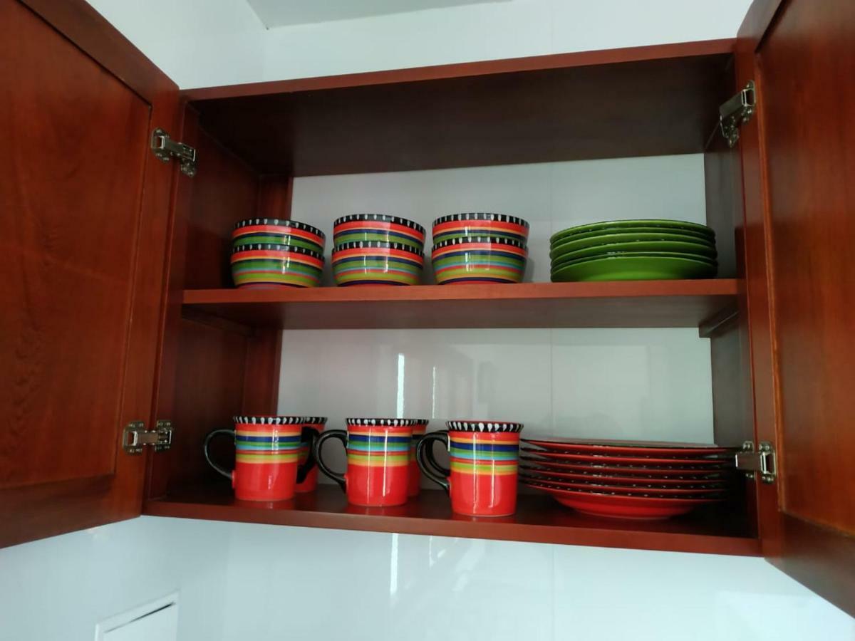 Decor Inn *