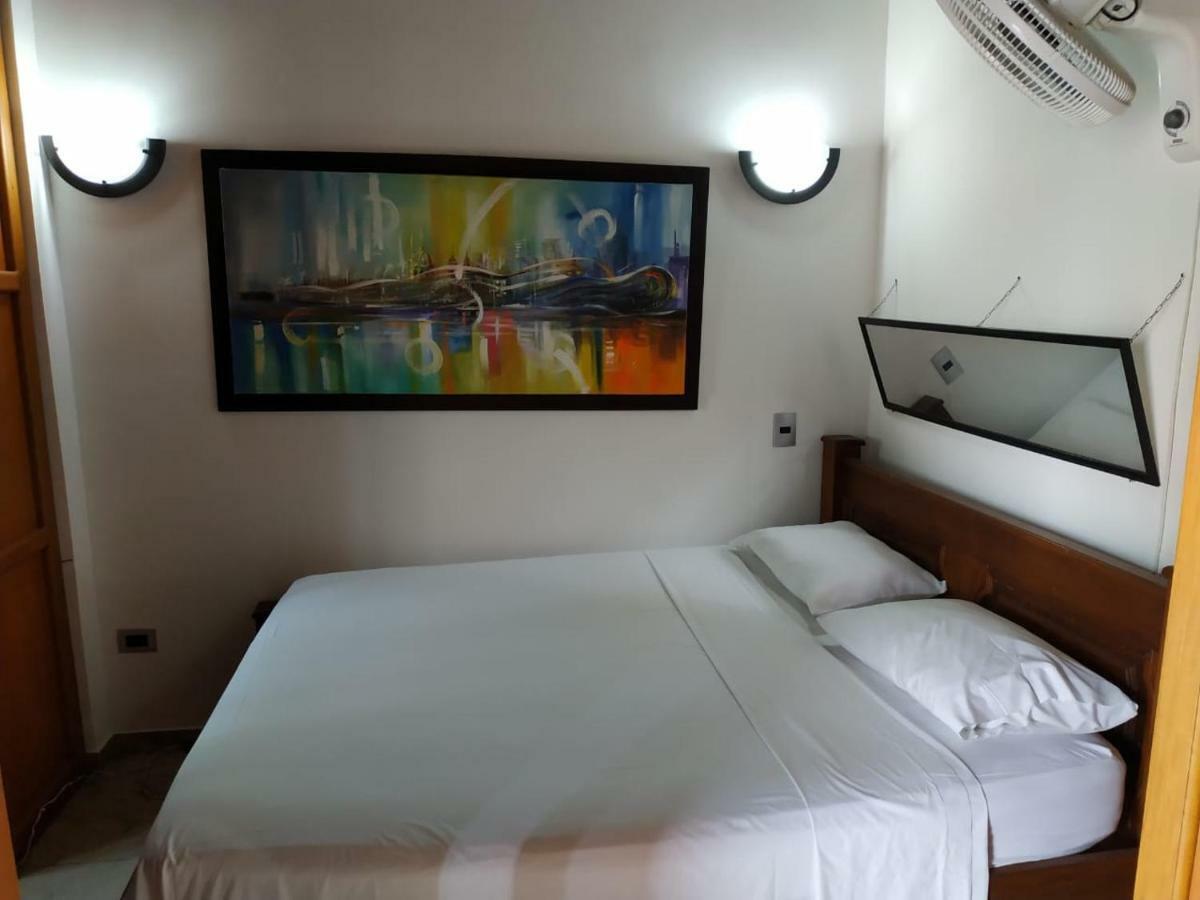 Decor Inn