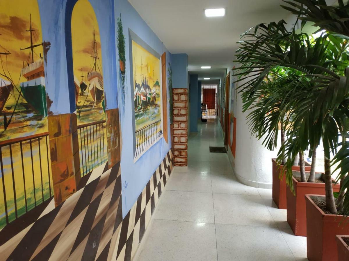 Inn Decor *