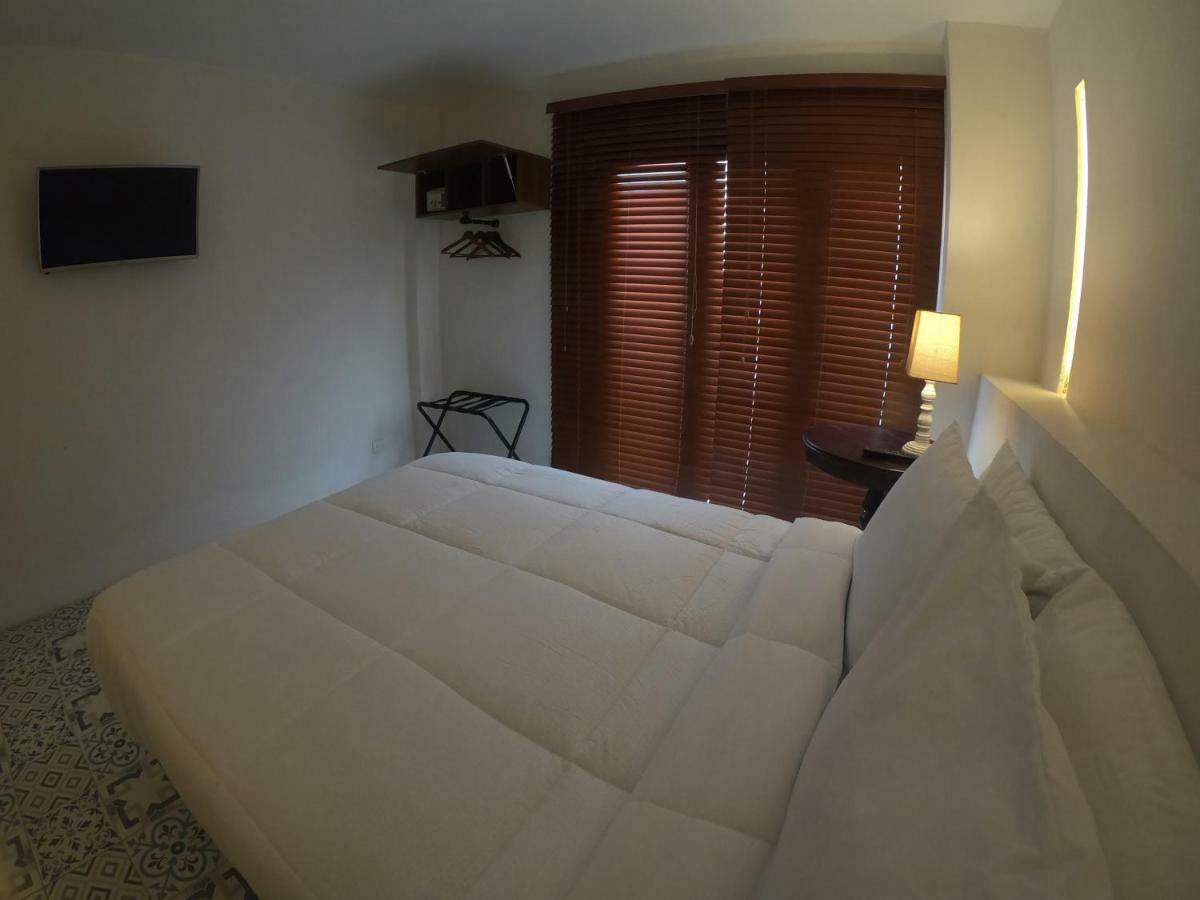 Columbus House Bed & Breakfast 2*