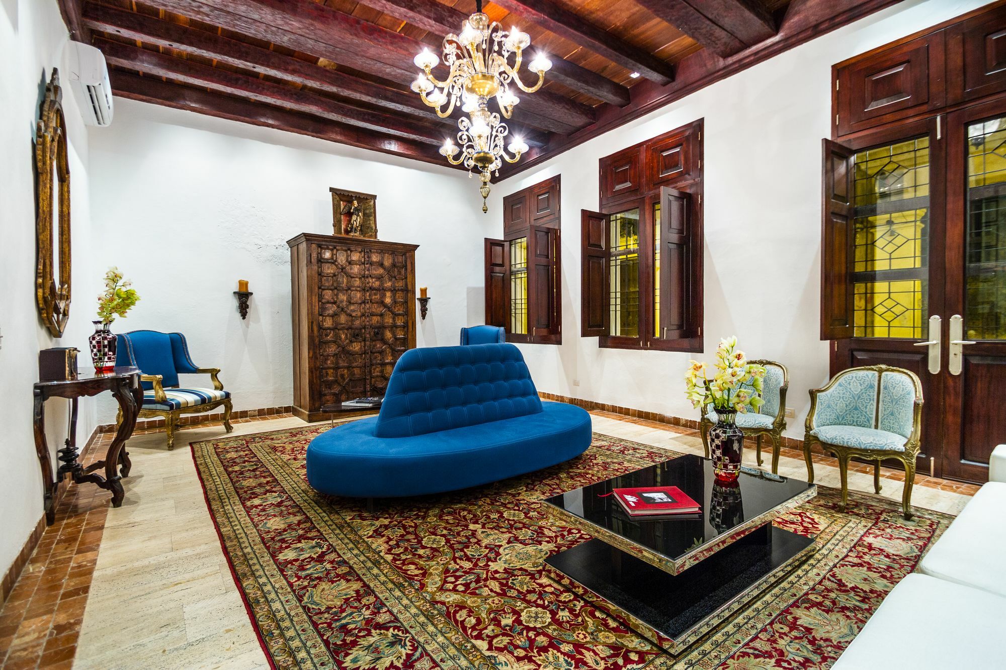 Hotel Lm A Luxury Boutique