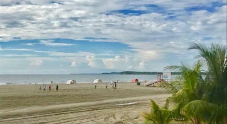 Morros Con Acceso Directo A La Playa Apartment