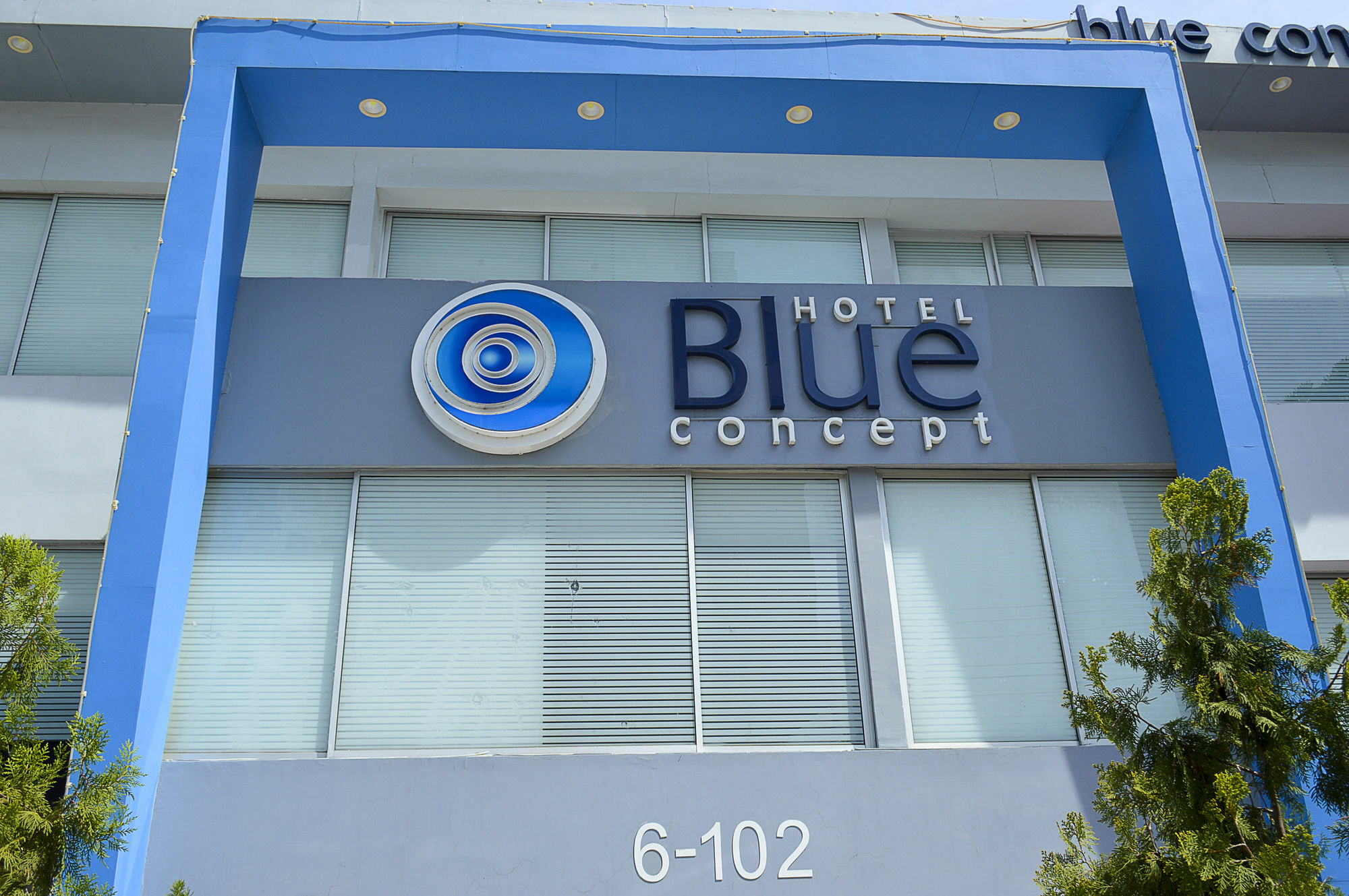 Hotel Blue Concept 3*