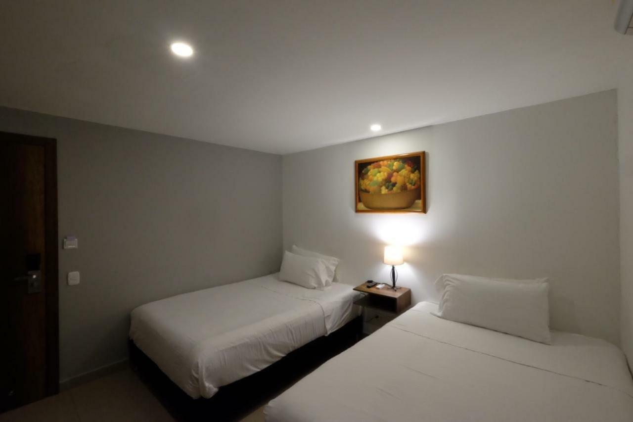 Amoek Hotel
