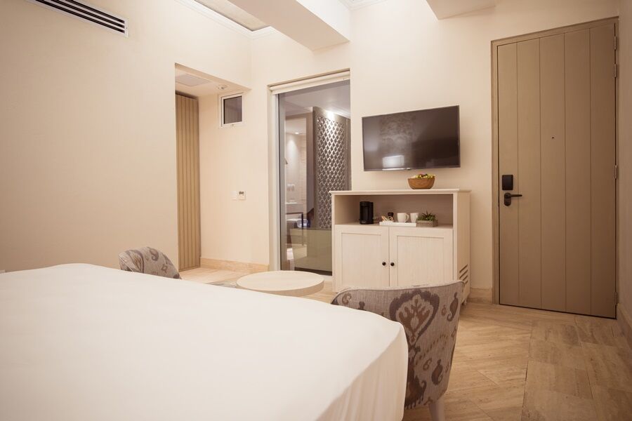 Hotel Eurostars Marques De Villalta 4*