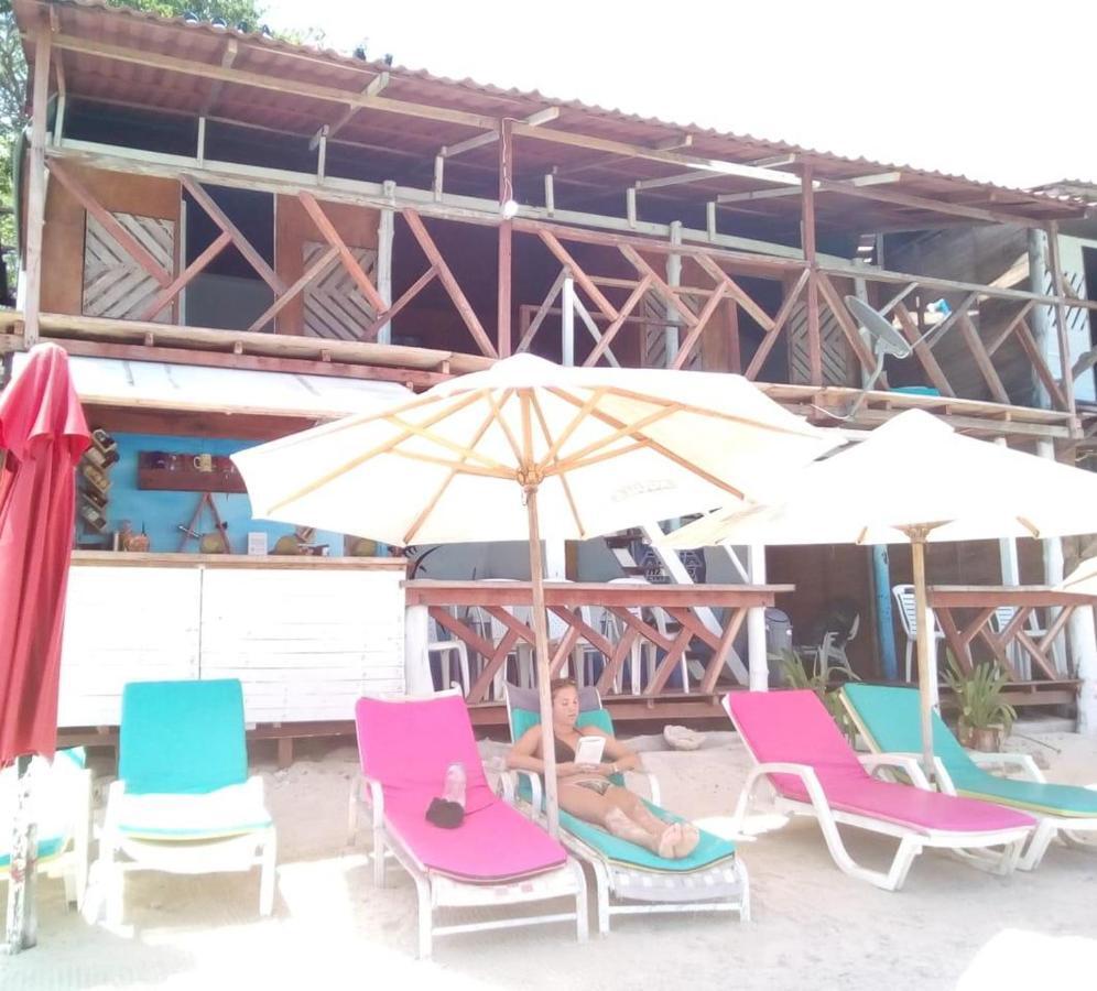 Cabanas Black And White Guest house Cartagena