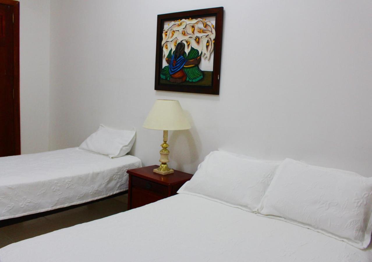 Dorado Plaza Centro Historico Hotel