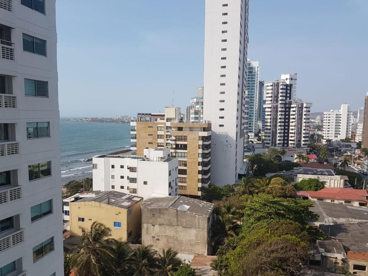 Edificio Delfines Aparthotel