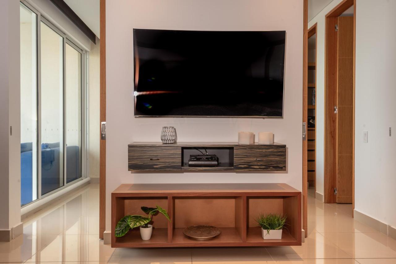 Luxe 1br Apt With Amazing Water And City Views 2801 Apartamento *