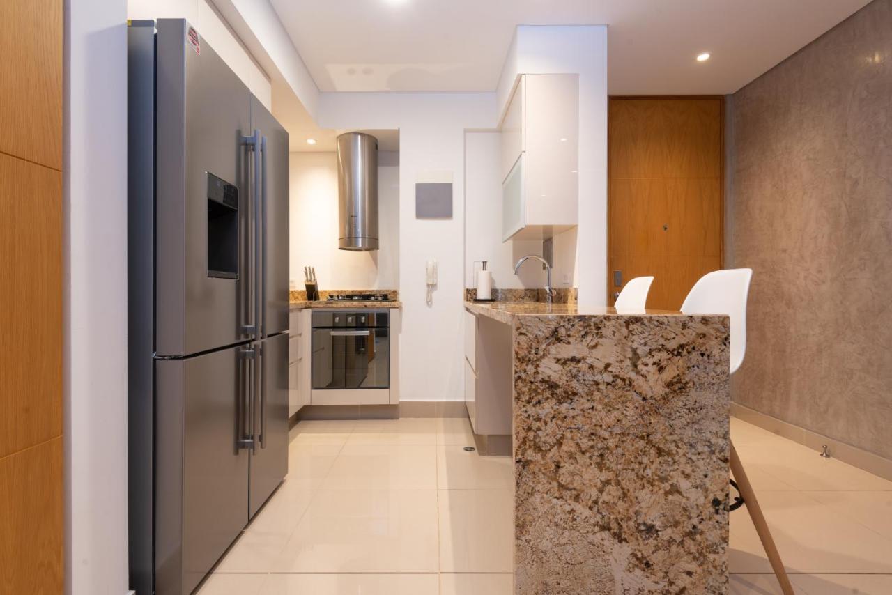 Luxe 1br Apt With Amazing Water And City Views 2801 Apartamento *