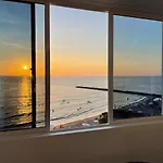 Hermoso Apartamento, Con Vista Al Mar, En Cartagena De Indias, Dos Cuartos