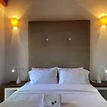 Sophisticated 3Br House With Pool And Ac In Ciudad Amurallada