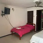 Habitacion Independiente Cerca Al Aereopuerto
