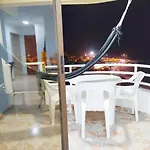 Apartamento Con Vista Al Mar Y Cerca Al Centro - 903
